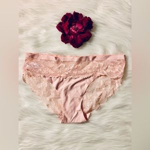 Marilyn Monroe Lace Pink Panty